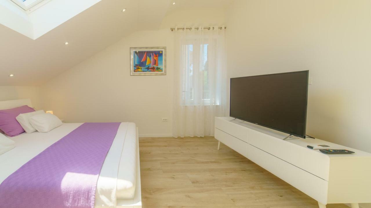Dalmat Apartment