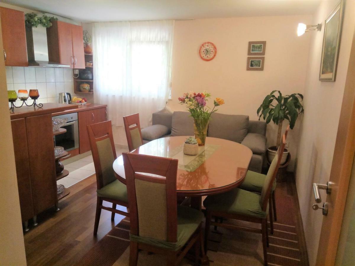 Apartment Tiha Split