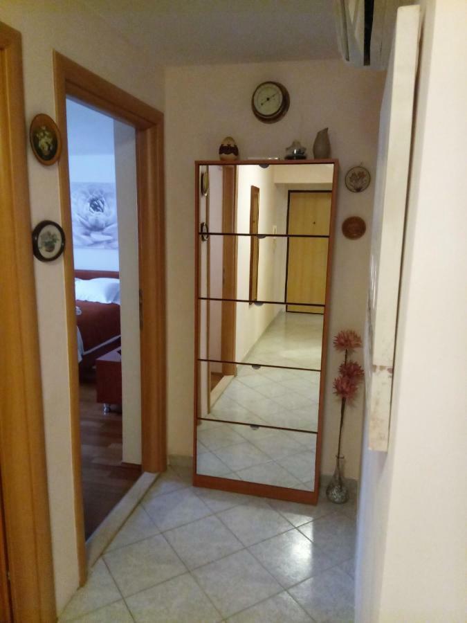 Tiha Apartment Split