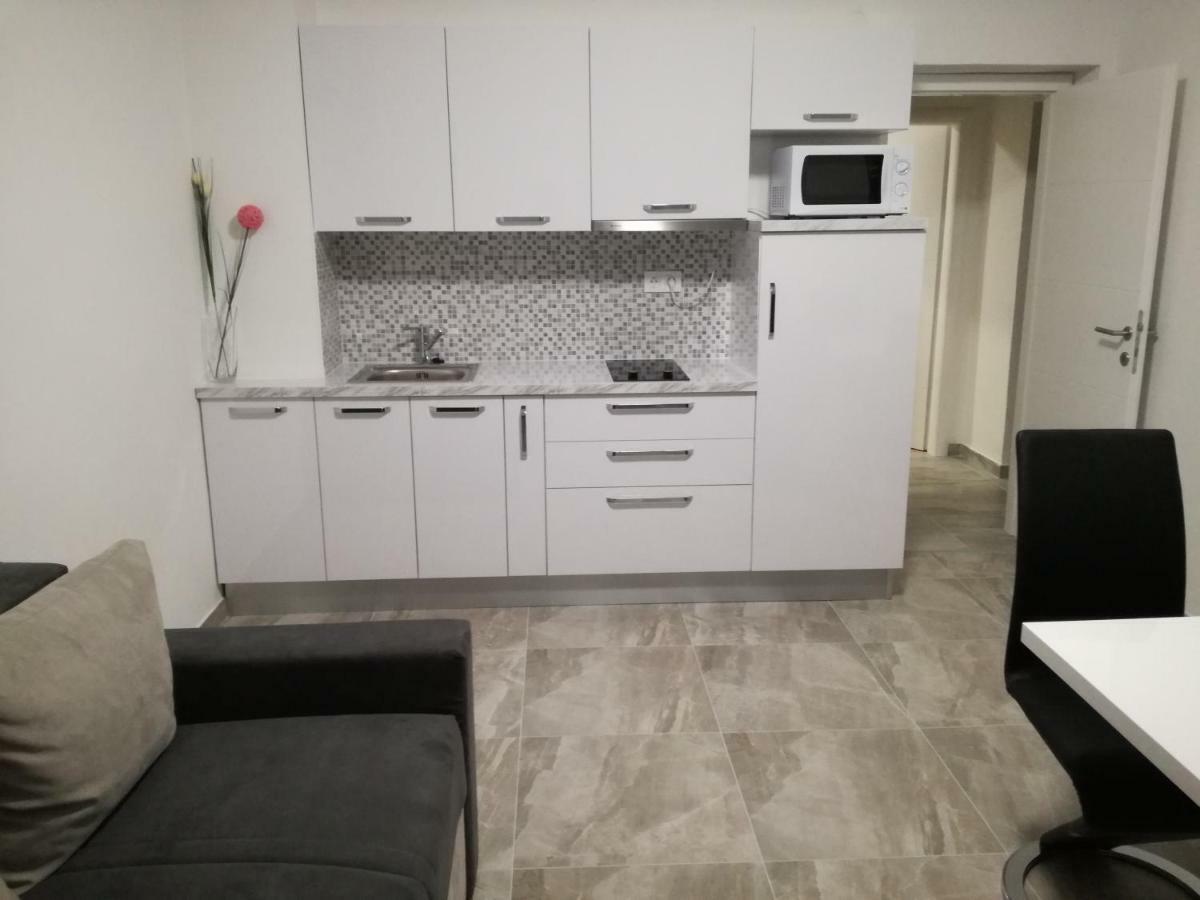 Abc Stobrec Apartment *