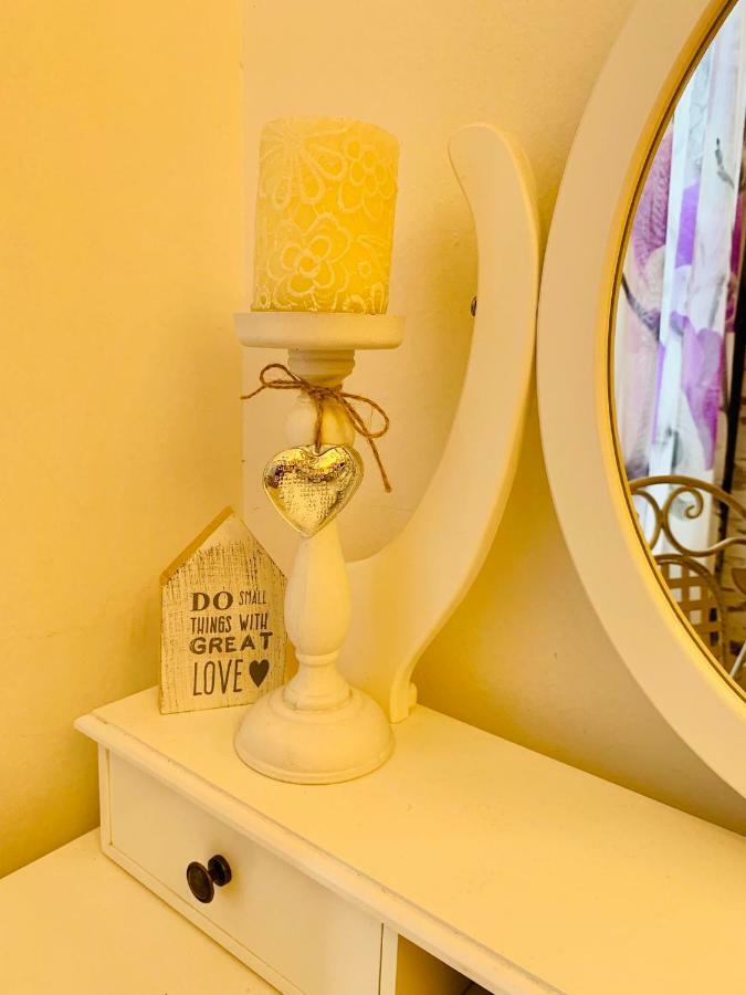 Double A Apartment *