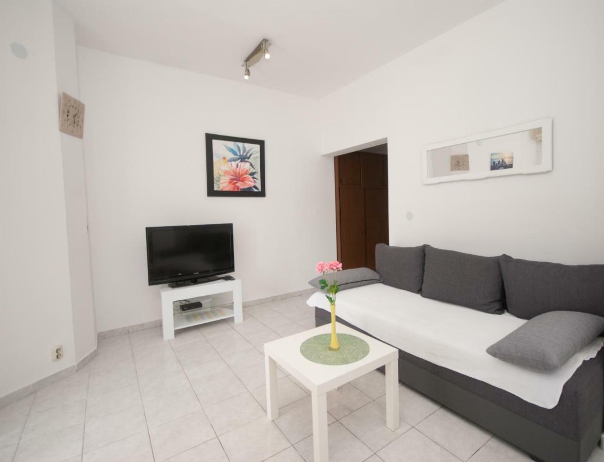 Ivano Apartment *