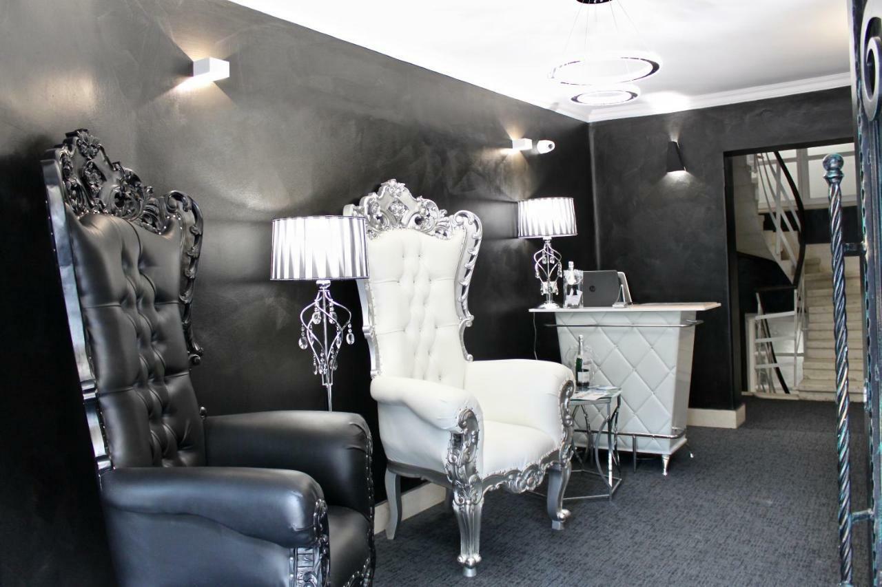 Galeria Valeria Seaside Downtown - Mag Quaint & Elegant Boutique Split