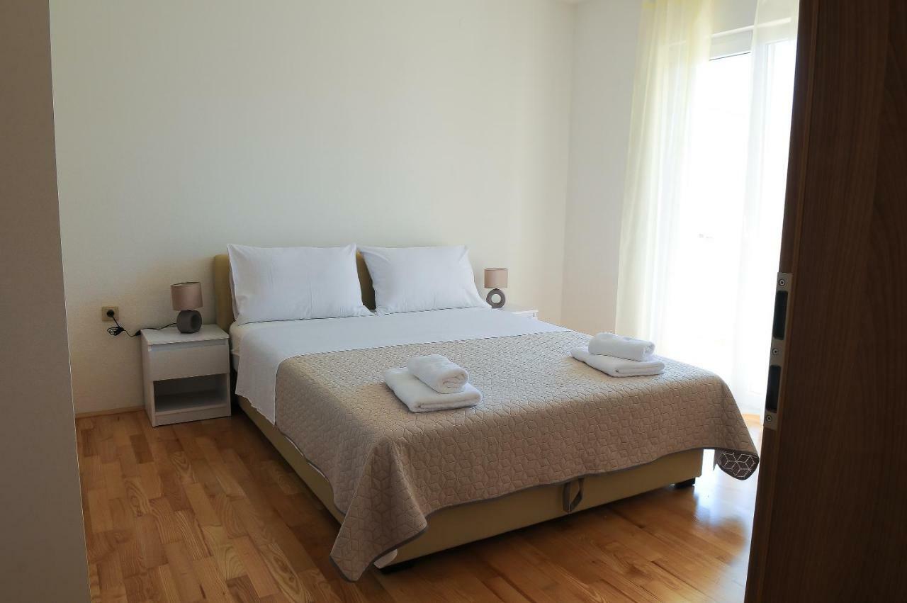 Neva Apartment
