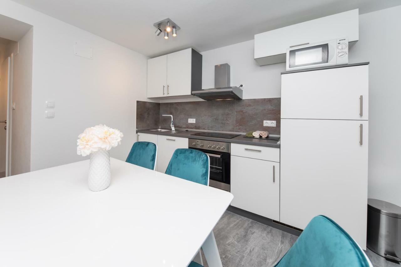 Apartman Luminosa In Souterrain *