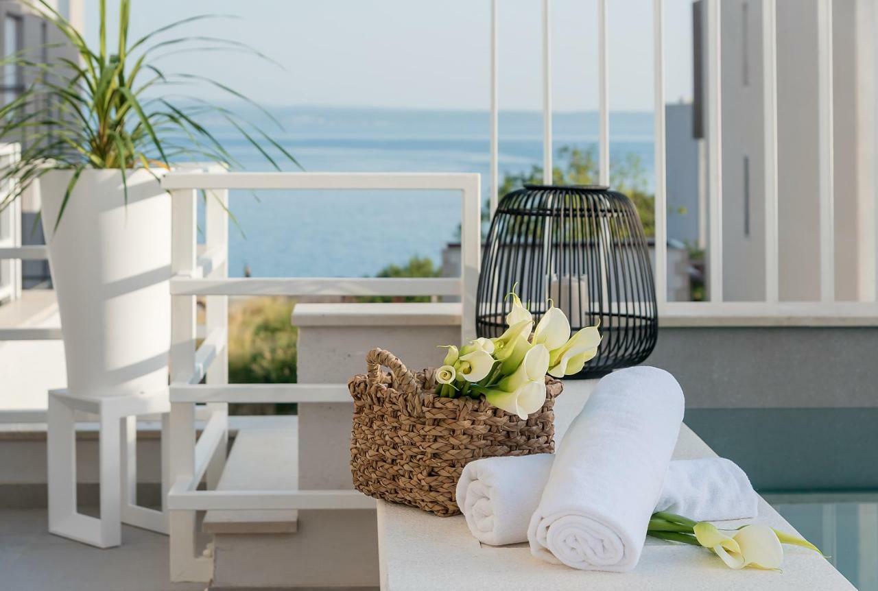 The Pleasurist - With Private Heated Pool And Terrace