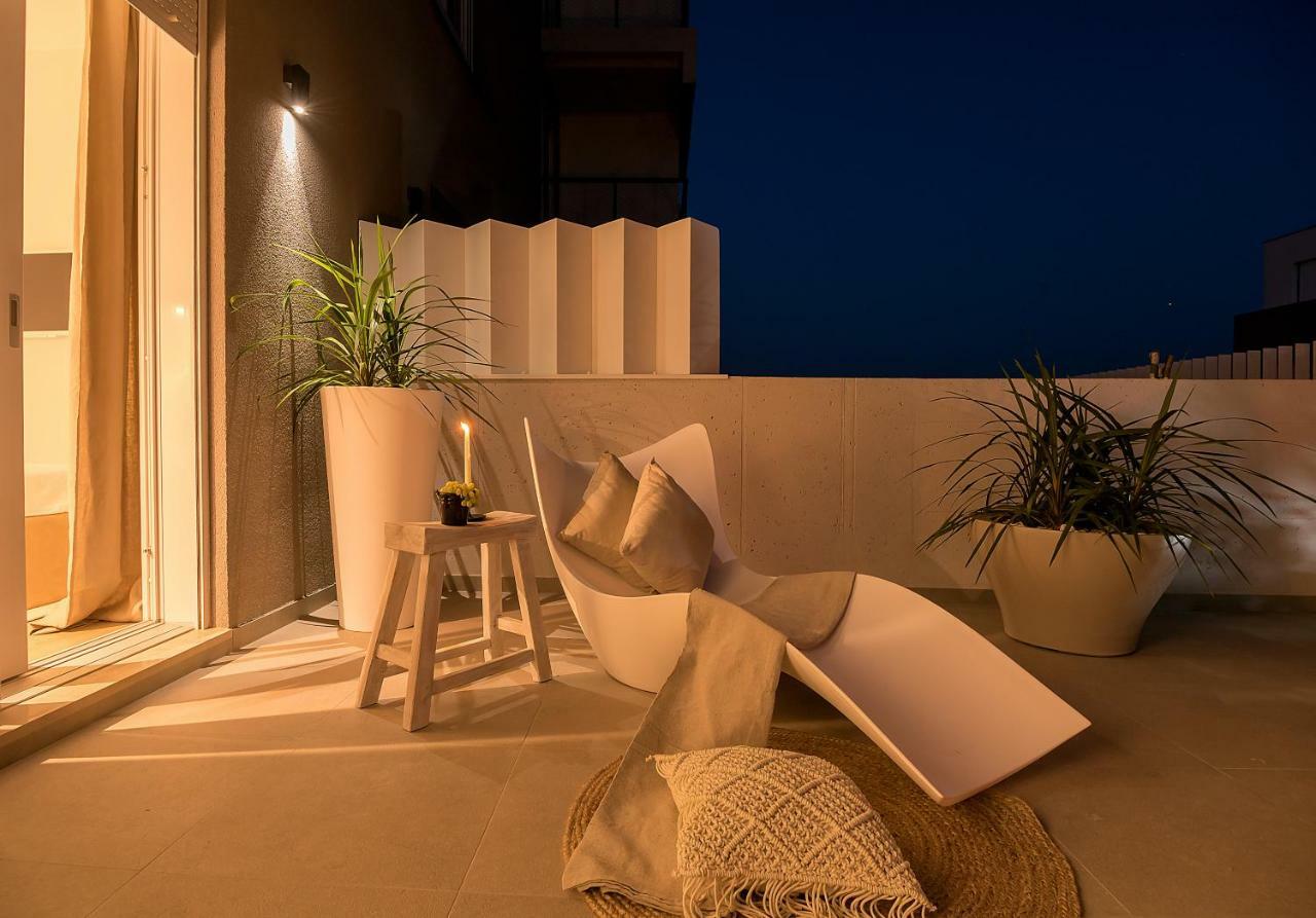 Apartment The Pleasurist - With Private Heated Pool And Terrace