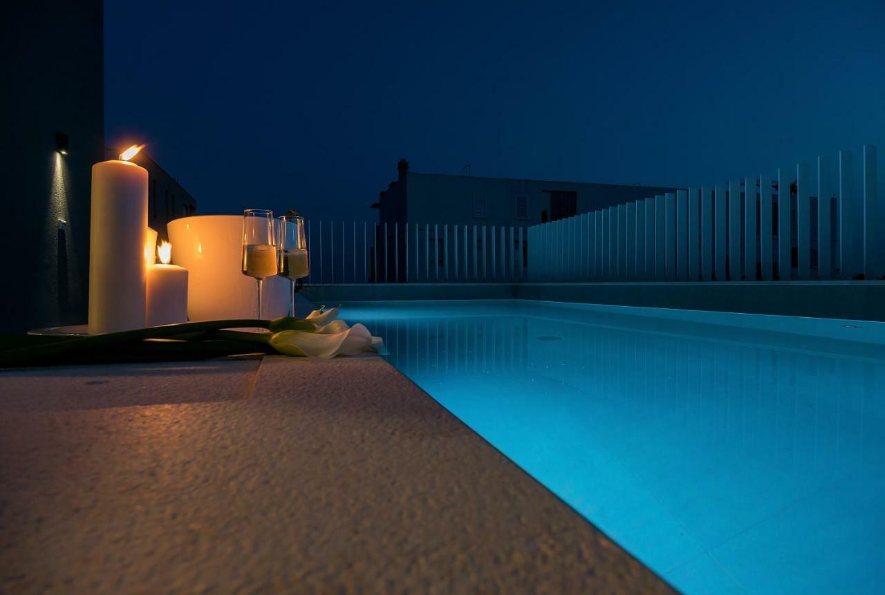The Pleasurist - With Private Heated Pool And Terrace Apartment *