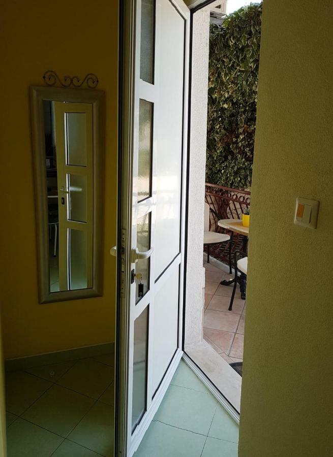 Dubravka Apartment *