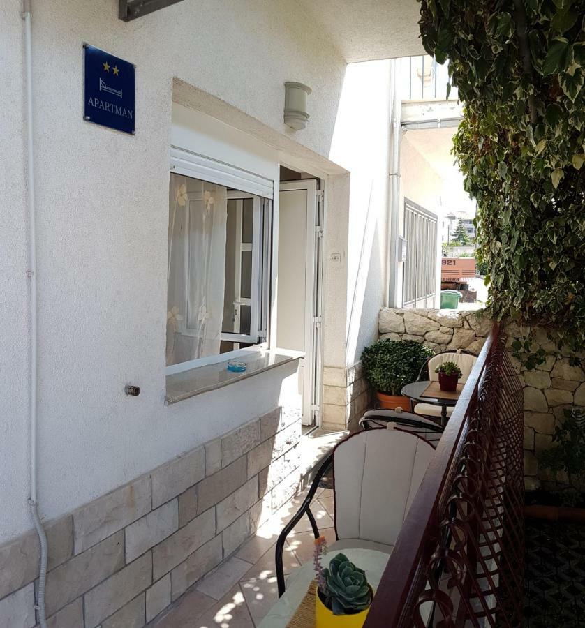Dubravka Apartment Split