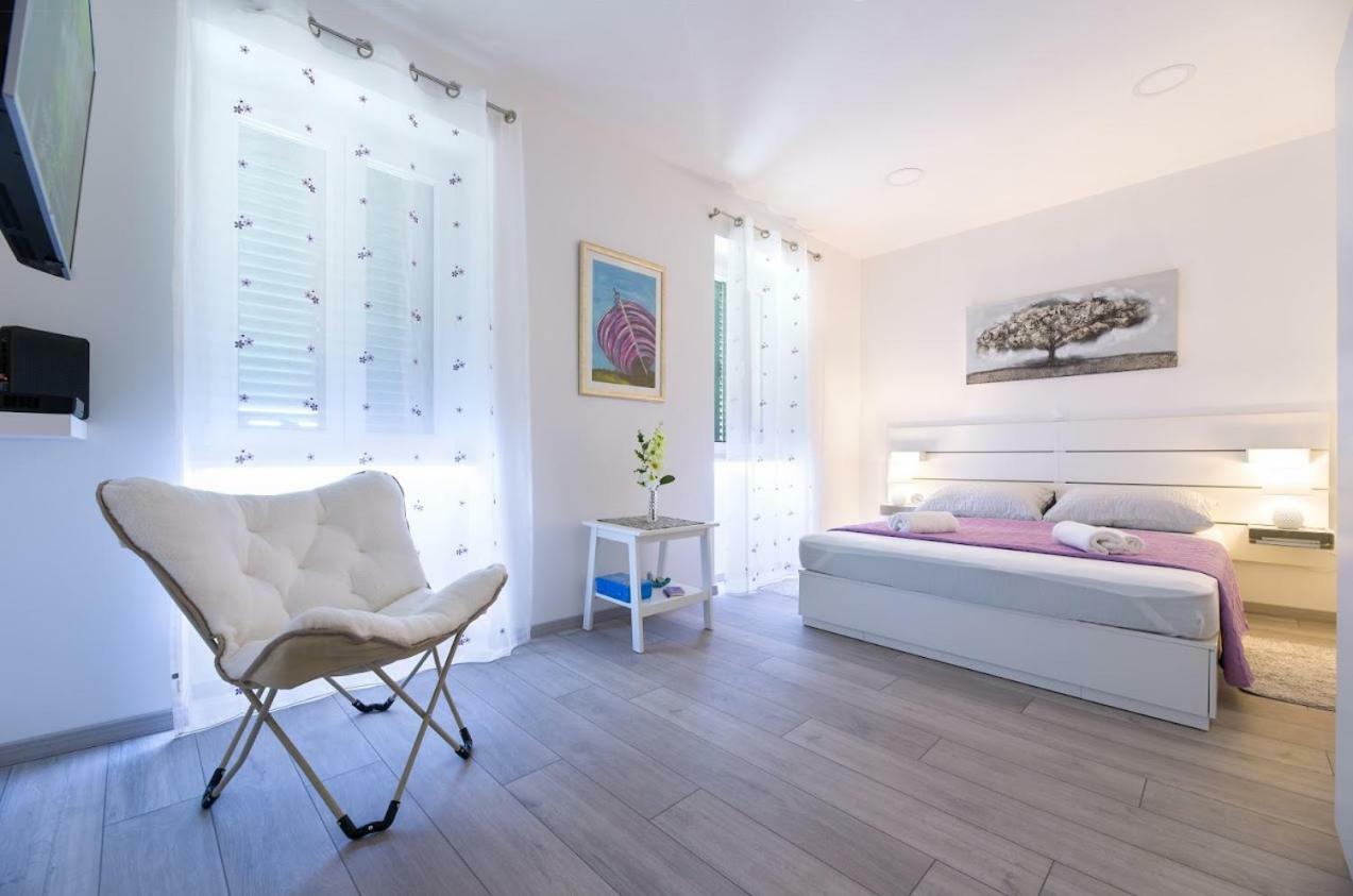 Boni Luxe Studio Apartment *