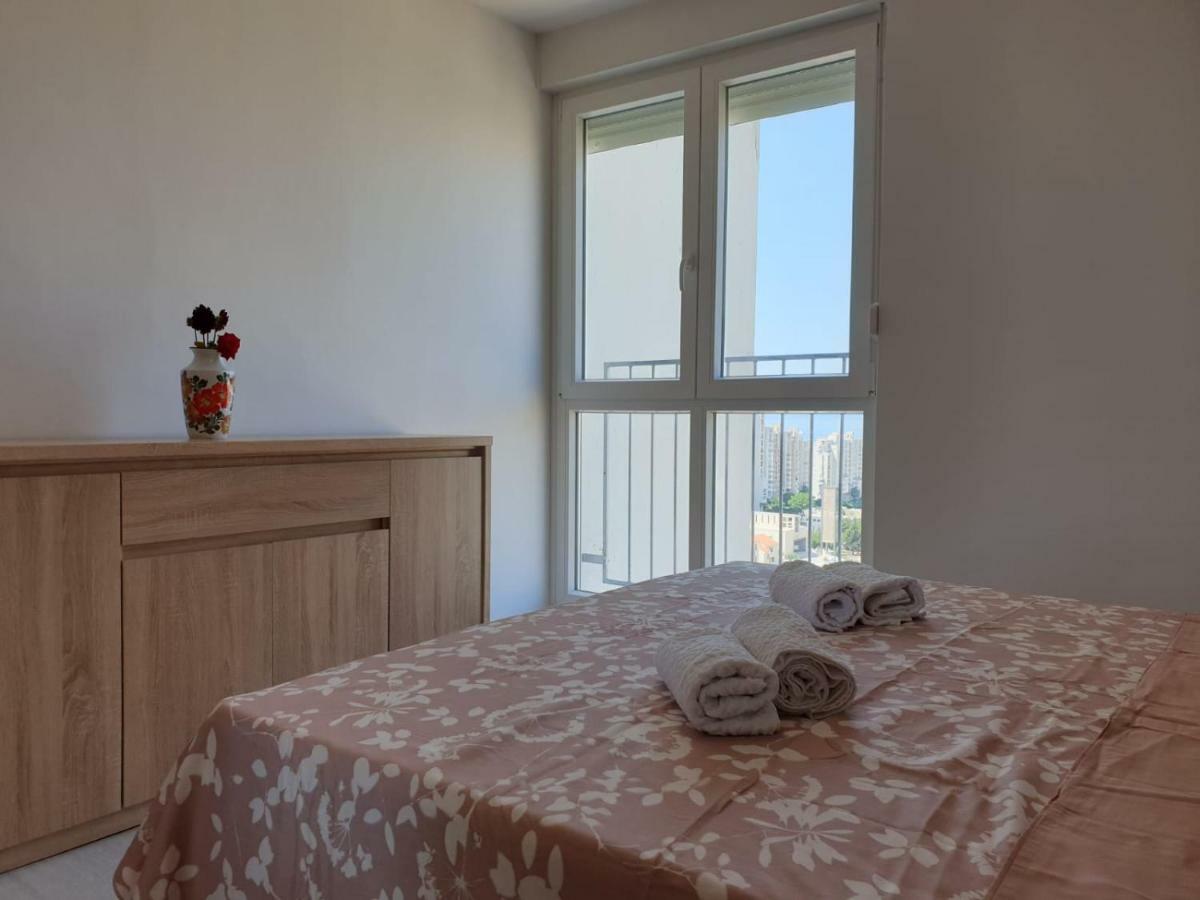 Ana Apartment *