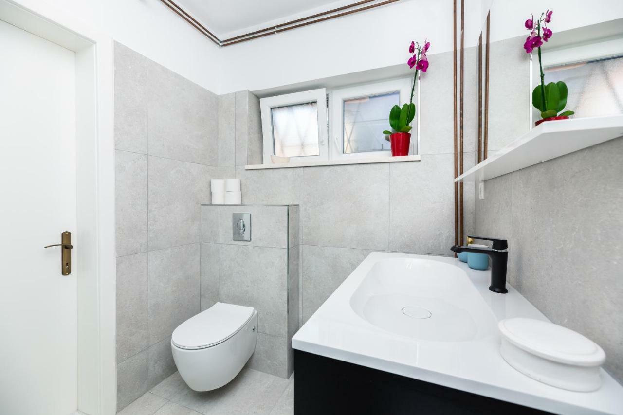 Apartamento Pavone - Private Parking