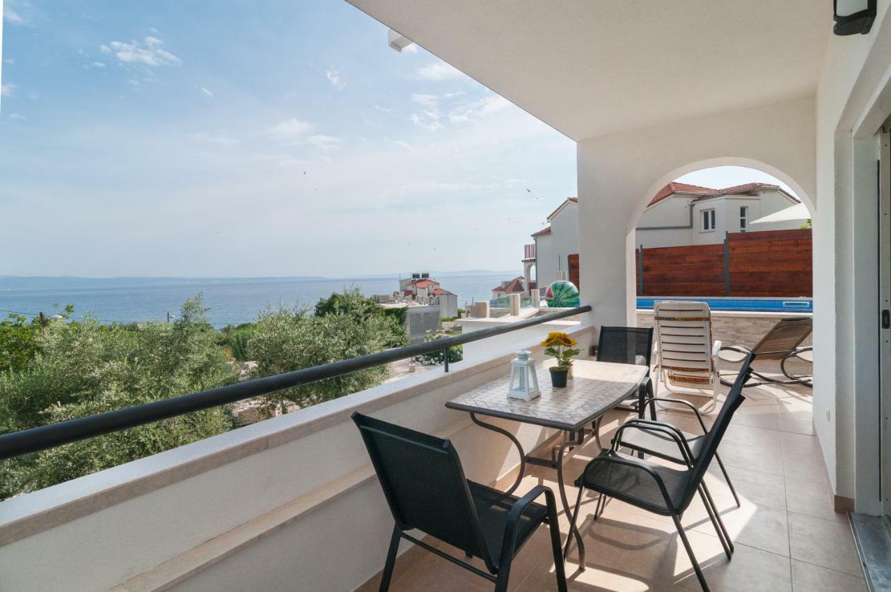 Apartman Braavos **** *