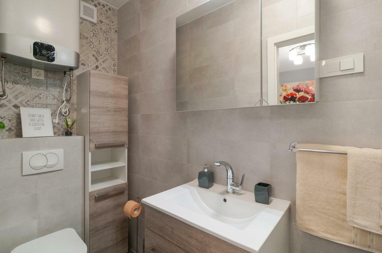 Apartman Braavos **** Split
