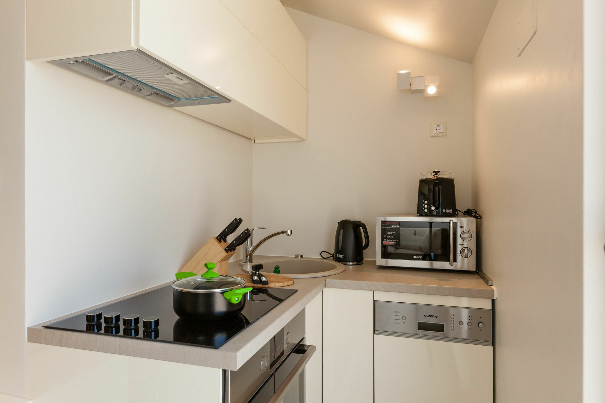 Apartment Palace Lidija