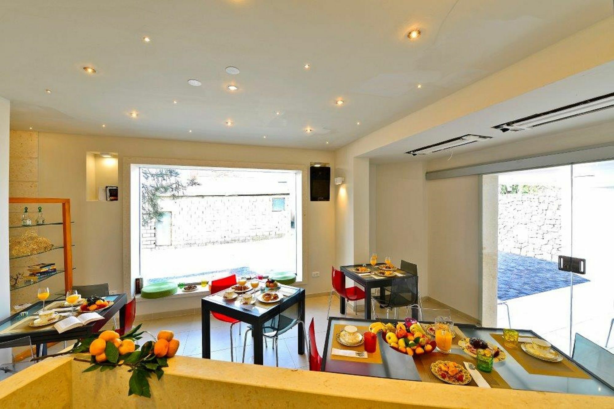 Palace Lidija Apartment