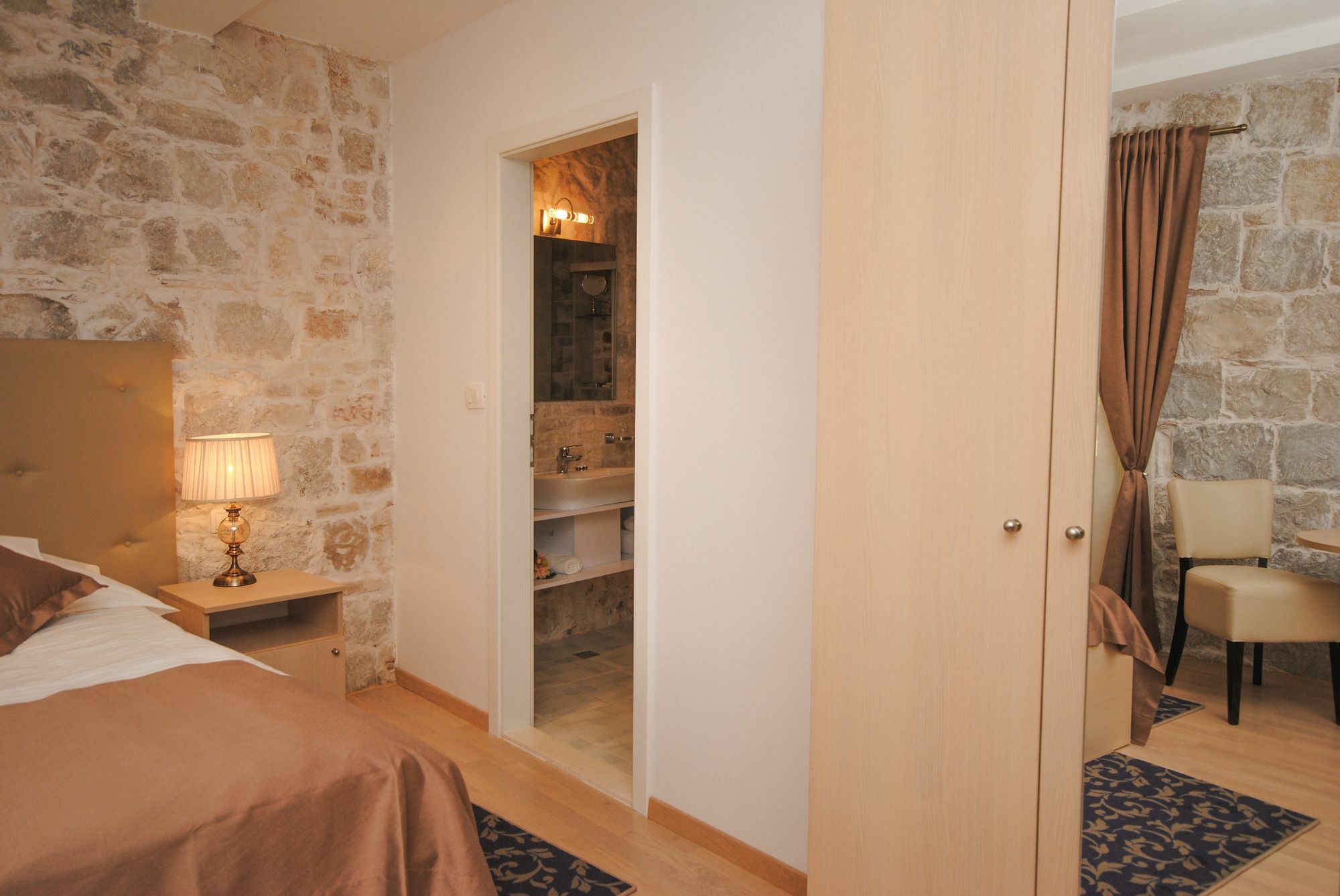 Gasthuis Lanterna 4*