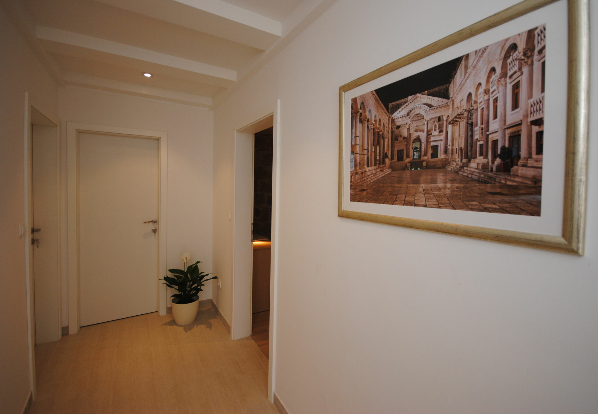 Lanterna Guest house Split