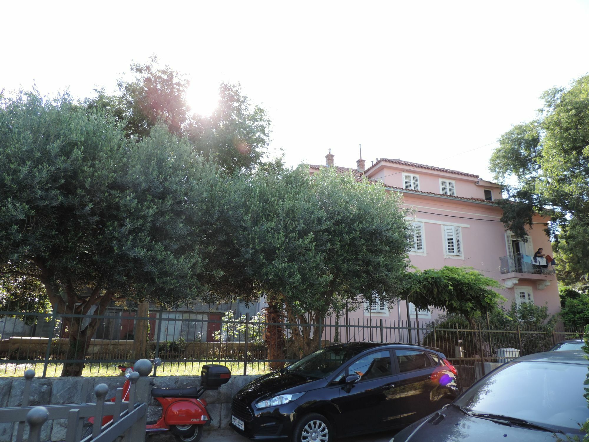 Ani Apartment