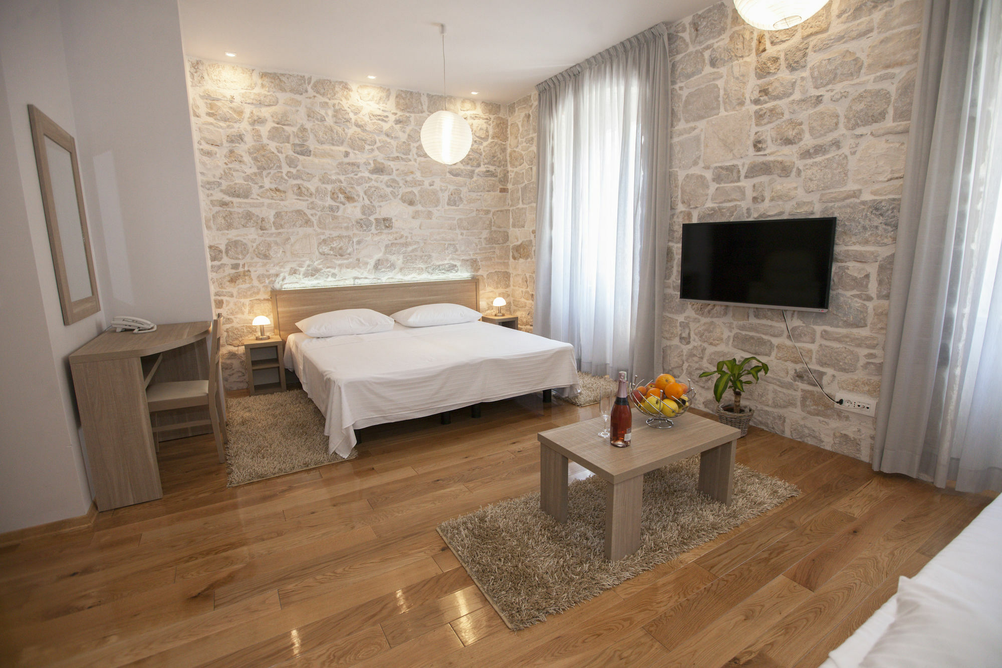 Apartment Tifani Luxury 2 *