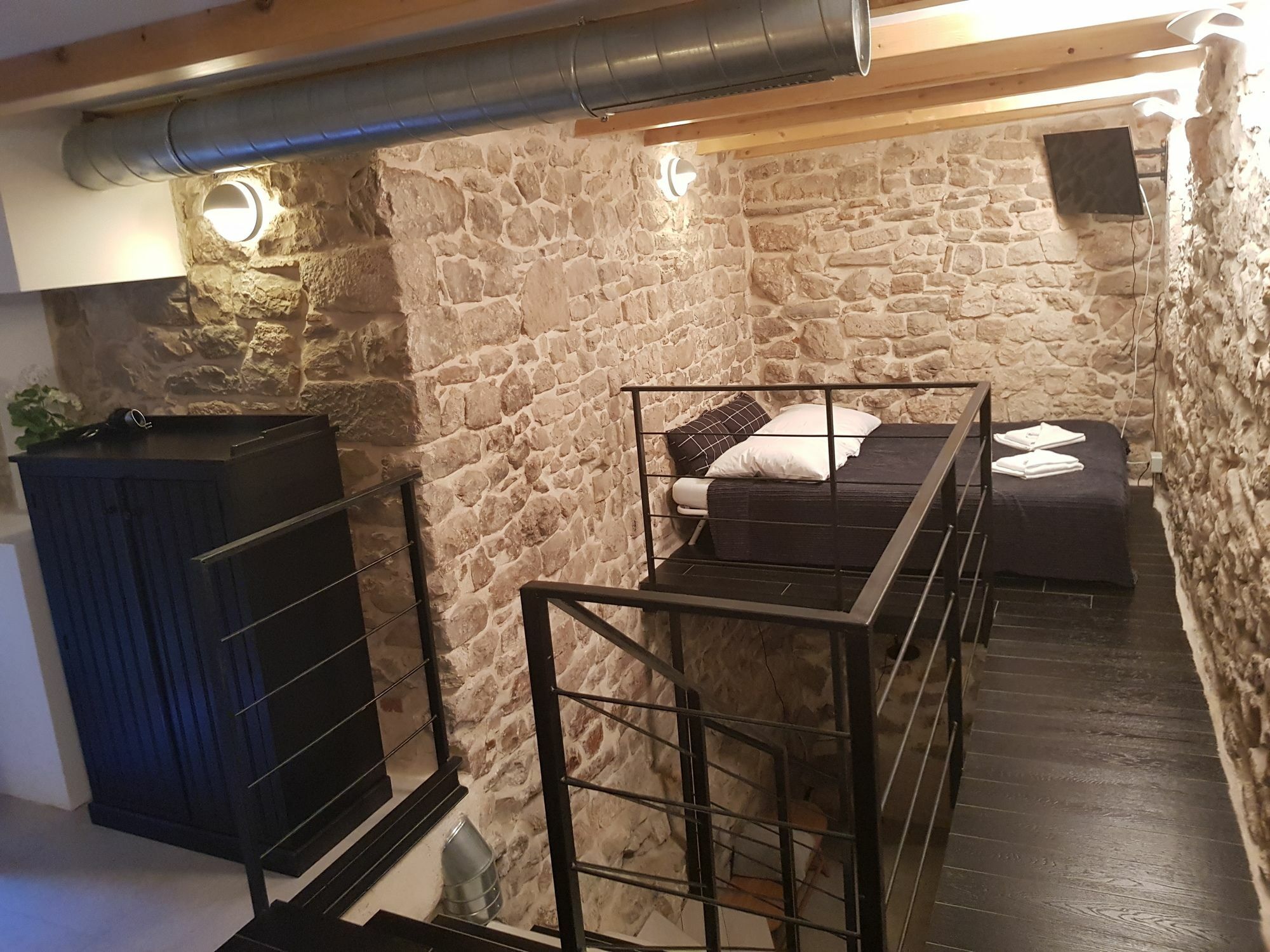 Guest house Pylon 4*