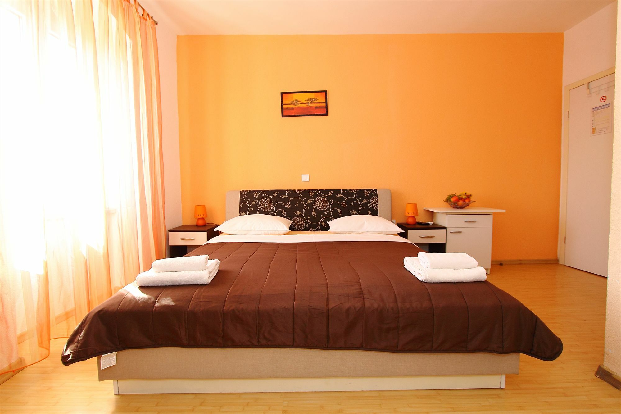 Nirvana & Guest house 3*