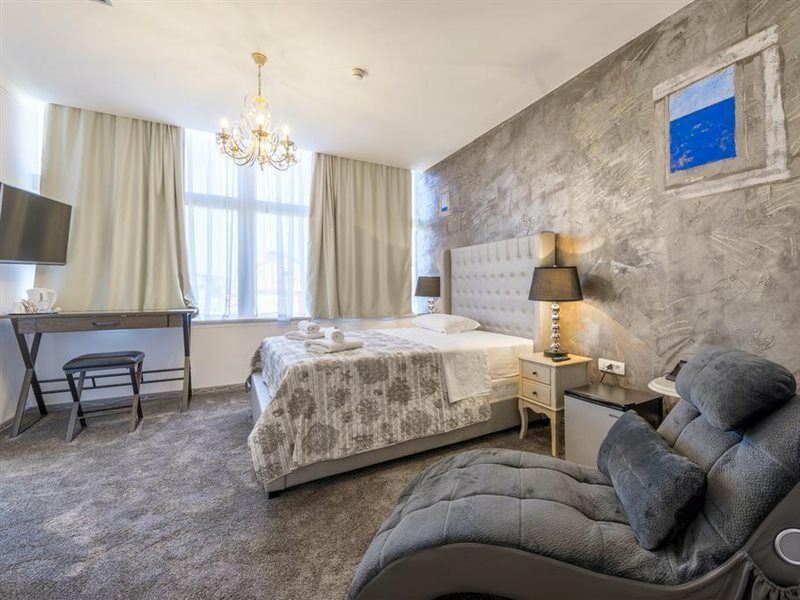 Prima Luce Downtown Hotel 4*