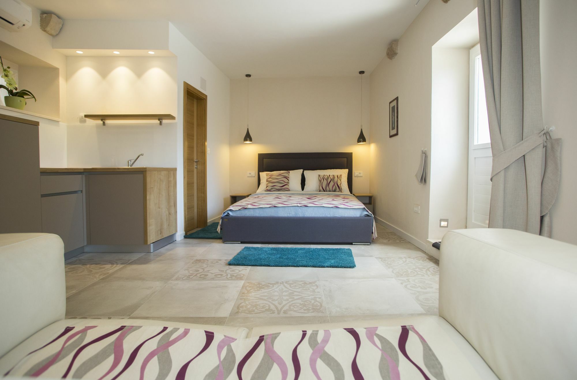 Apartment Situs Split