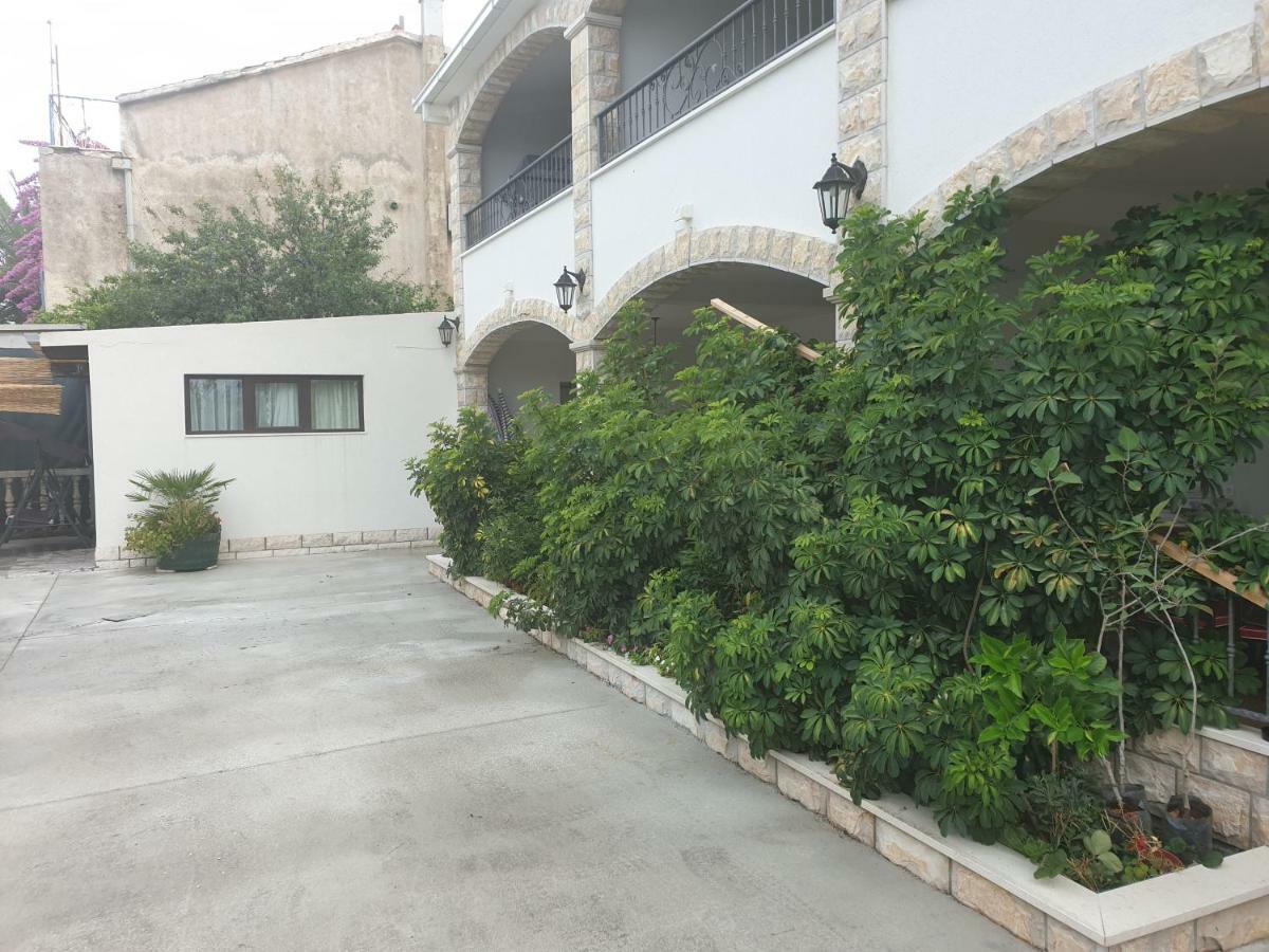 Ljubo * Split