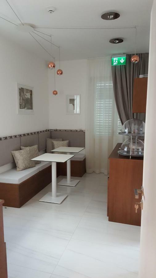 Bed & Breakfast Stine Split