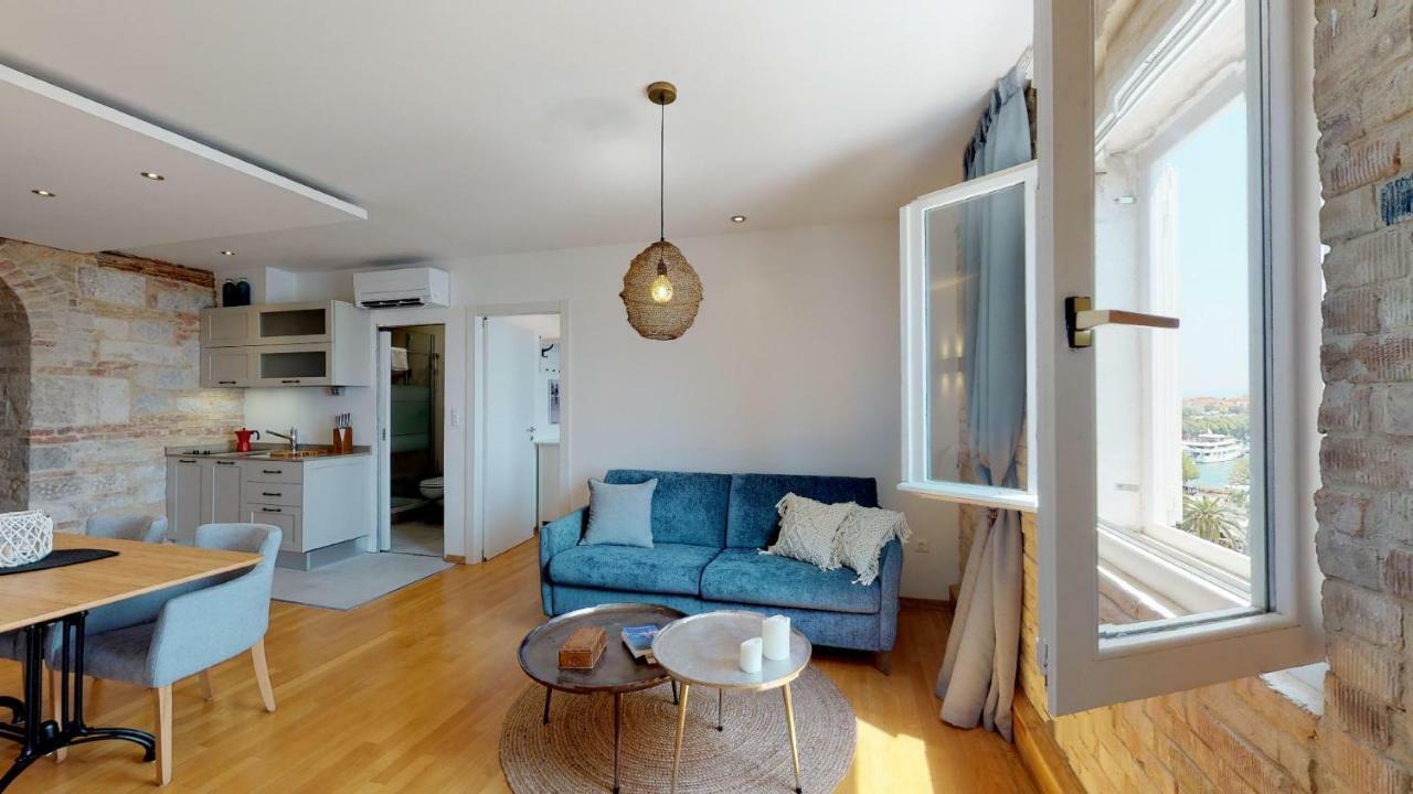 Riva Apartments Guest house Split