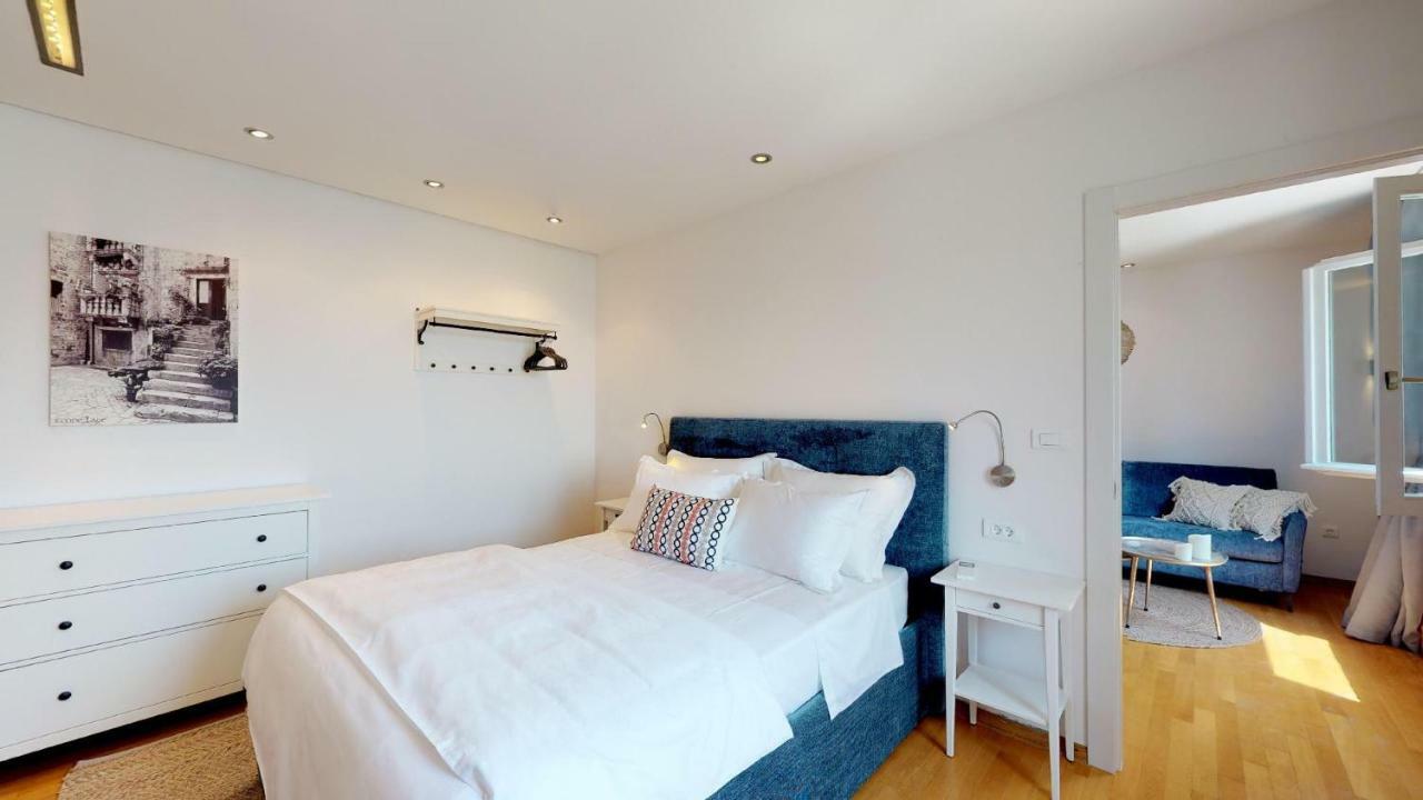 Riva Apartments Guest house