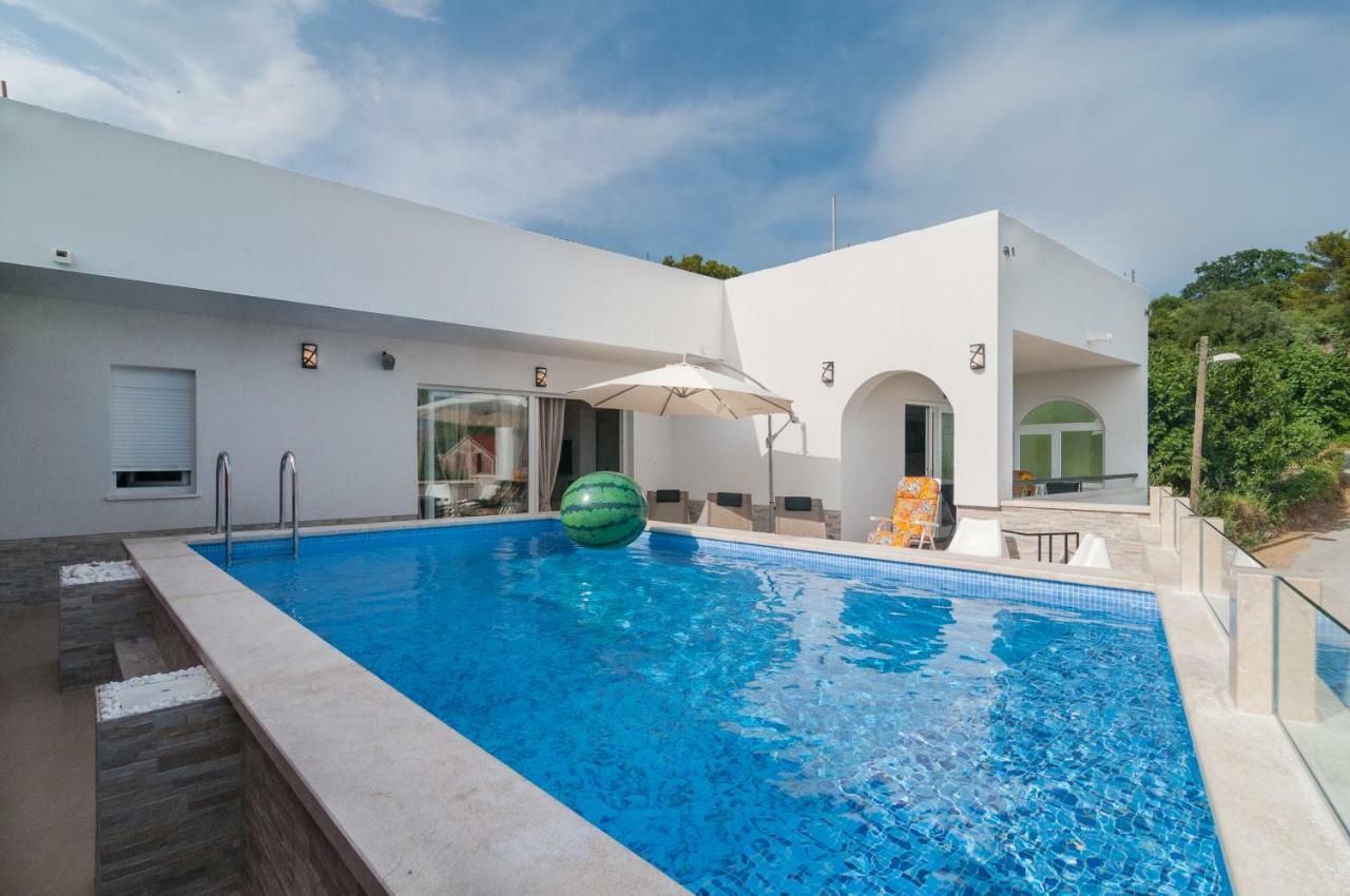 Apartment Apartman Braavos **** *