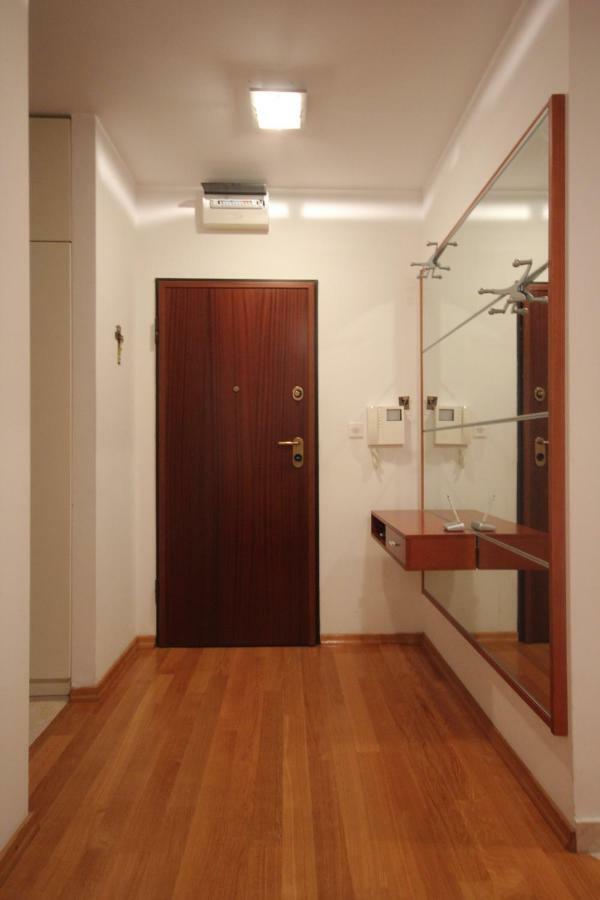 Apartment Karlo Near The Beautiful Znjan Split