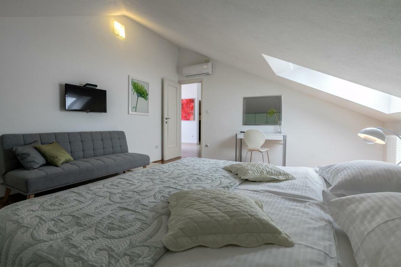 Luxury Apartments Klara Bed & Breakfast Split