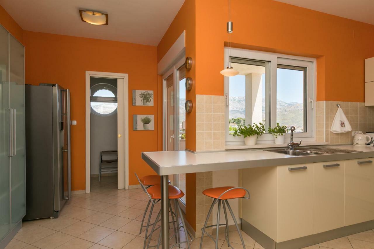 Bed & Breakfast Luxury Apartments Klara 5*