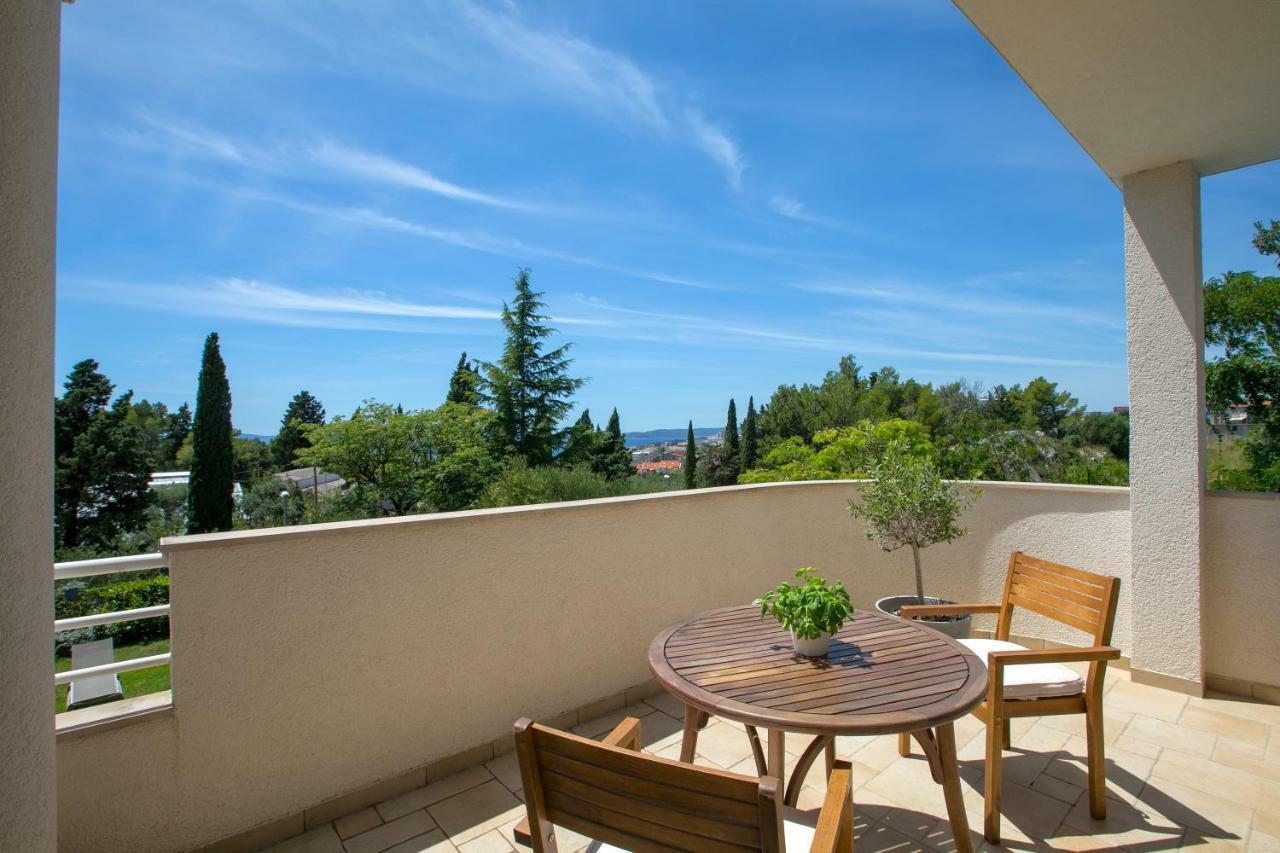 Luxury Apartments Klara Bed & Breakfast 5*