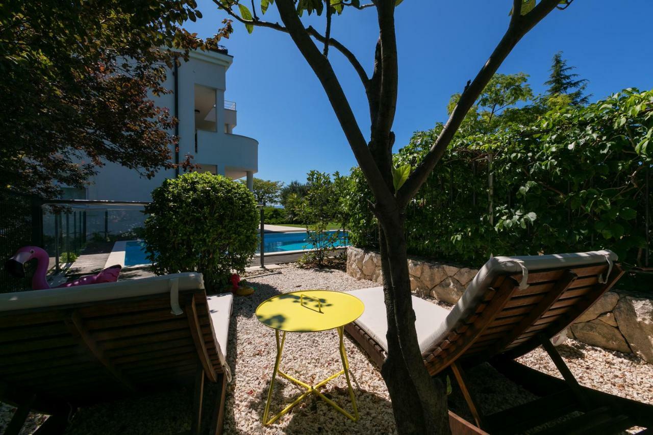 Luxury Apartments Klara Bed & Breakfast