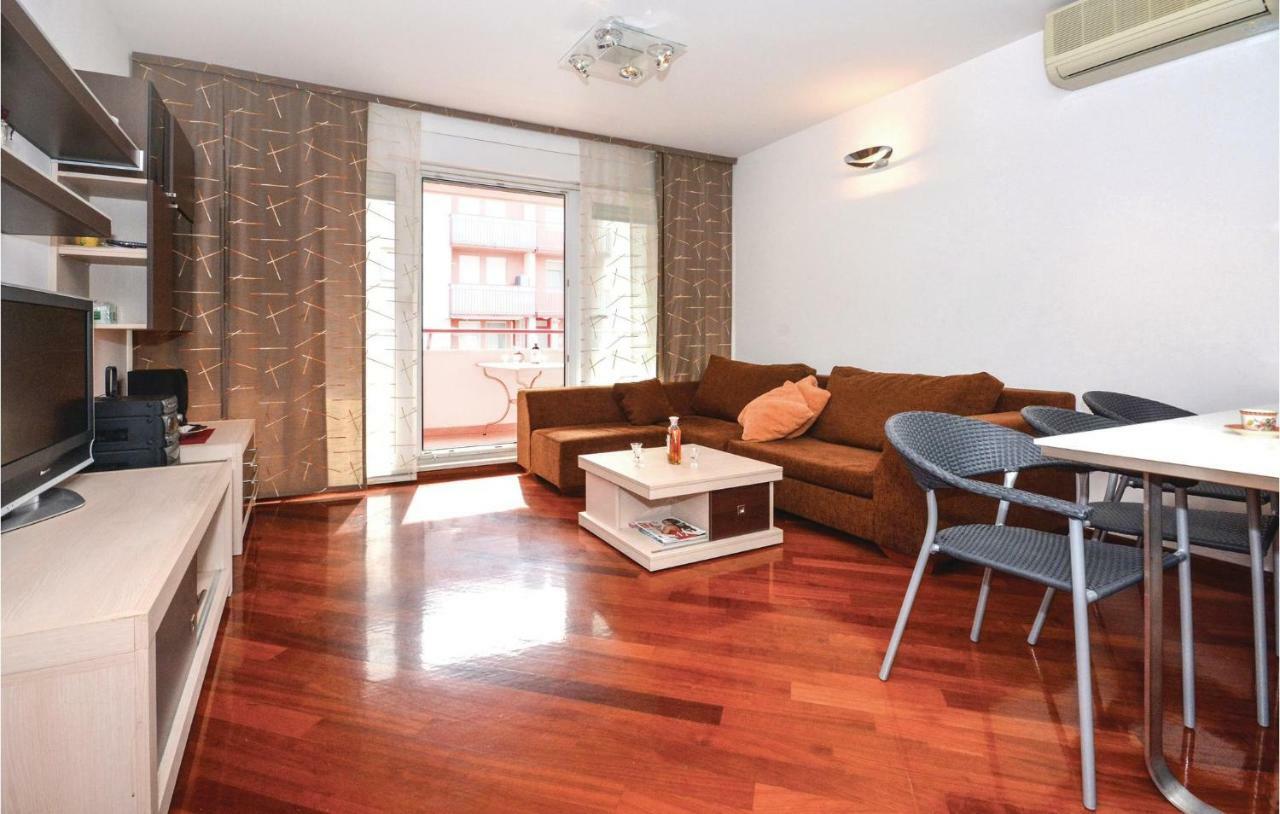 Nice Apartment In Split With Wifi Apartment *