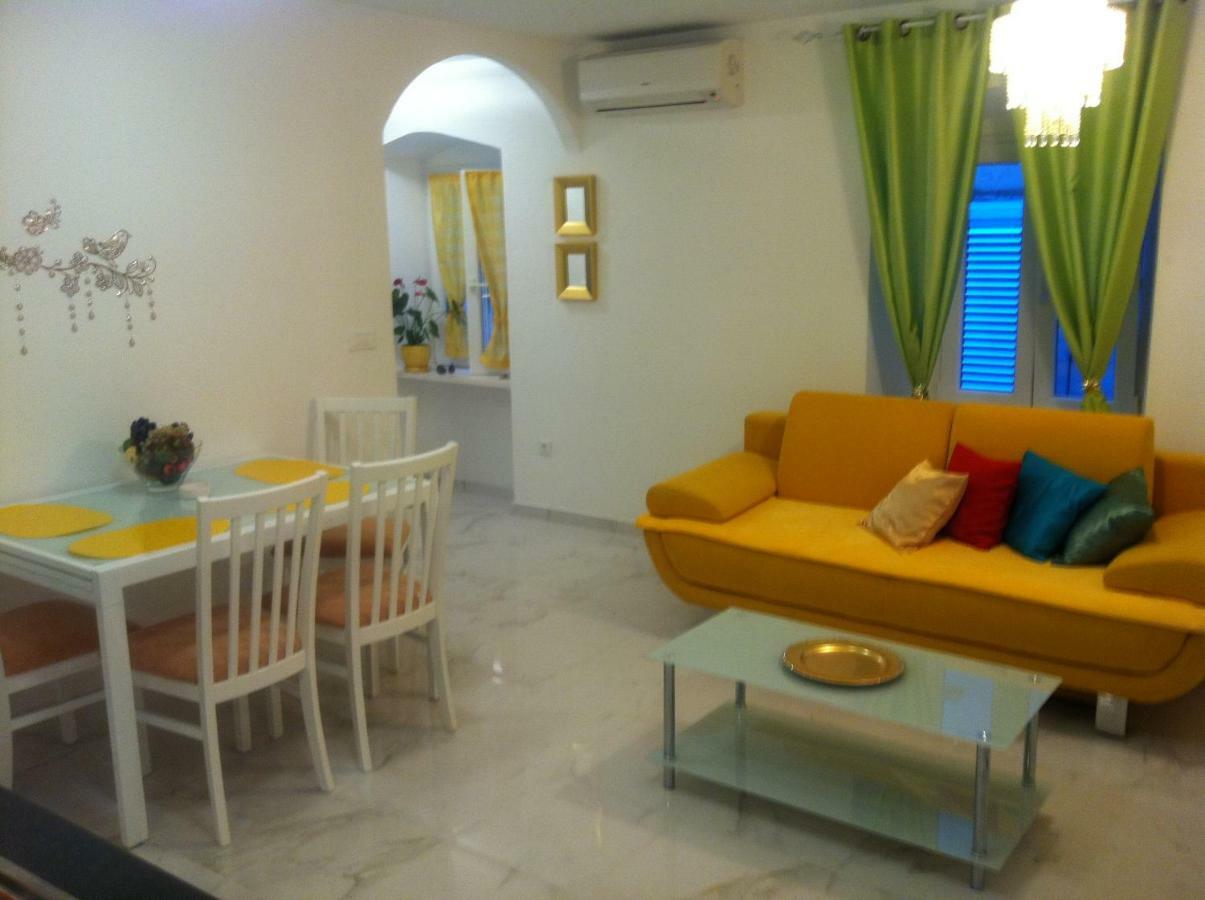 Dea Apartment
