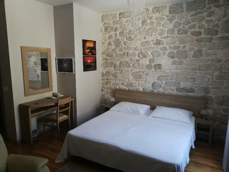 Tifani Luxury Guest house 4*