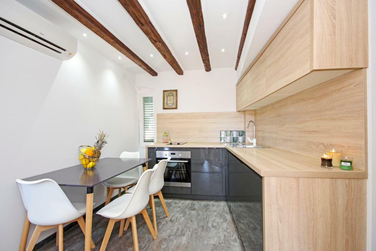 Kika Luxury Oldtown Apartment *