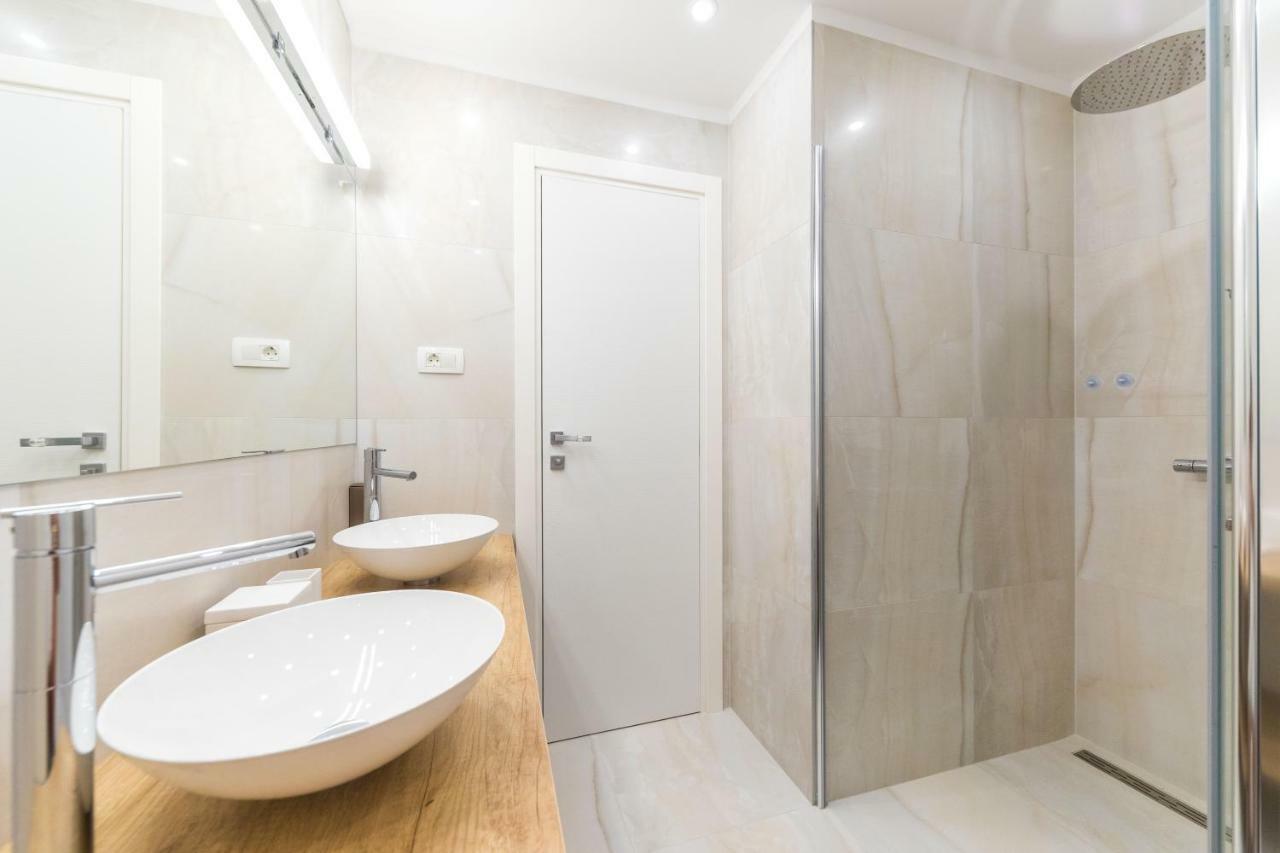 Glow Luxury With Terrace And Jacuzzi Apartment *