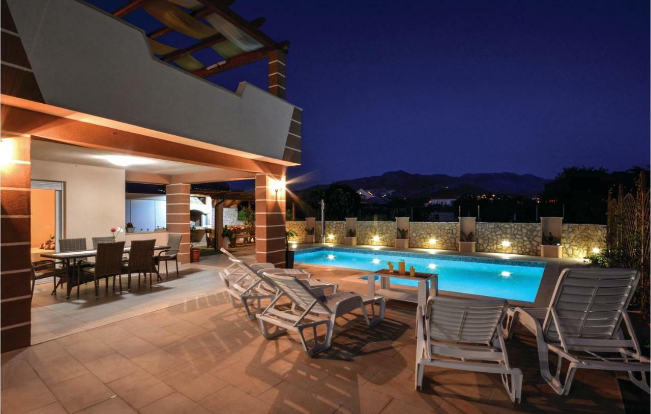 Apartment 3 Bedroom Nice Home In Solin Split