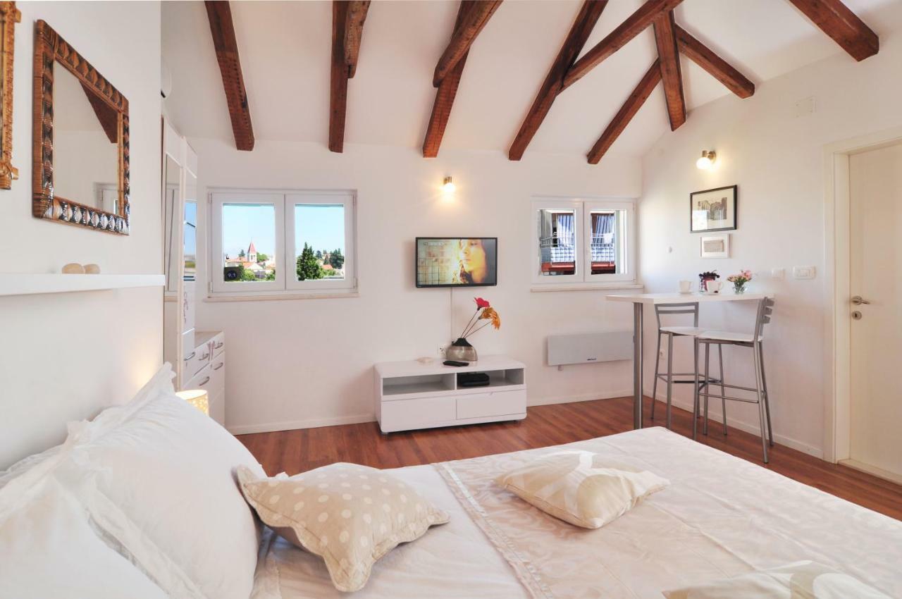 Apartment The Charm Split