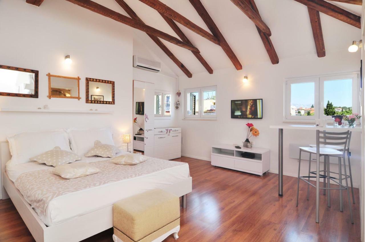 The Charm Apartment