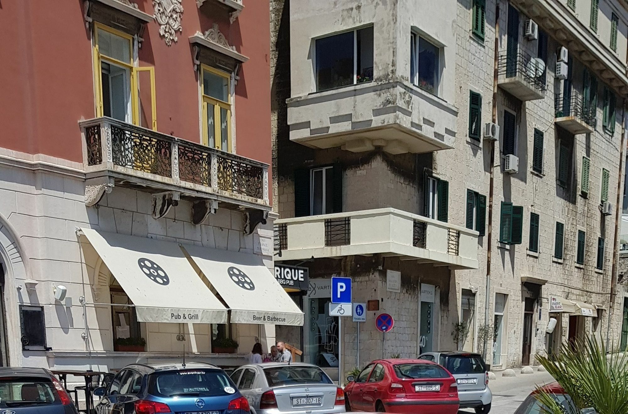 Riva Luxury Guest house 4*