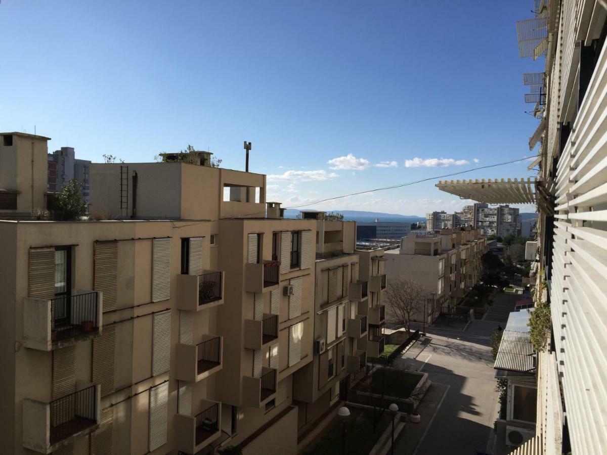 Apartment Trstenik Split