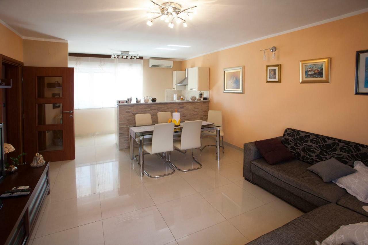 Apartment Dolores